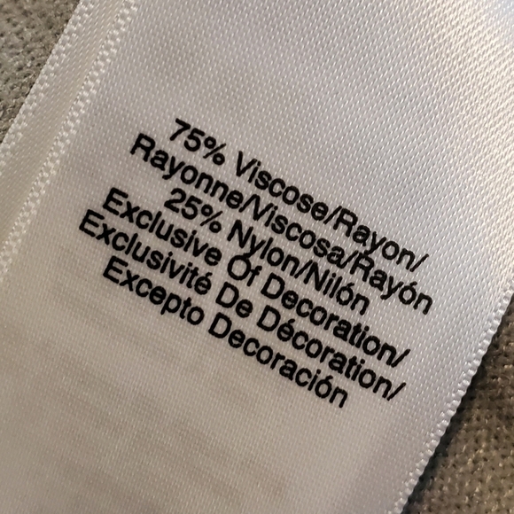 NWT DKNY Gray With Sequin Cascading Open Front Cardigan size xs/small - Picture 9 of 11